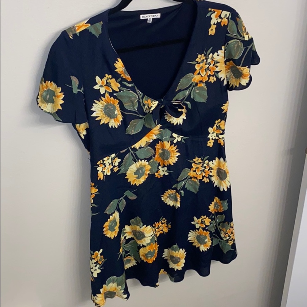 Navy floral drsss